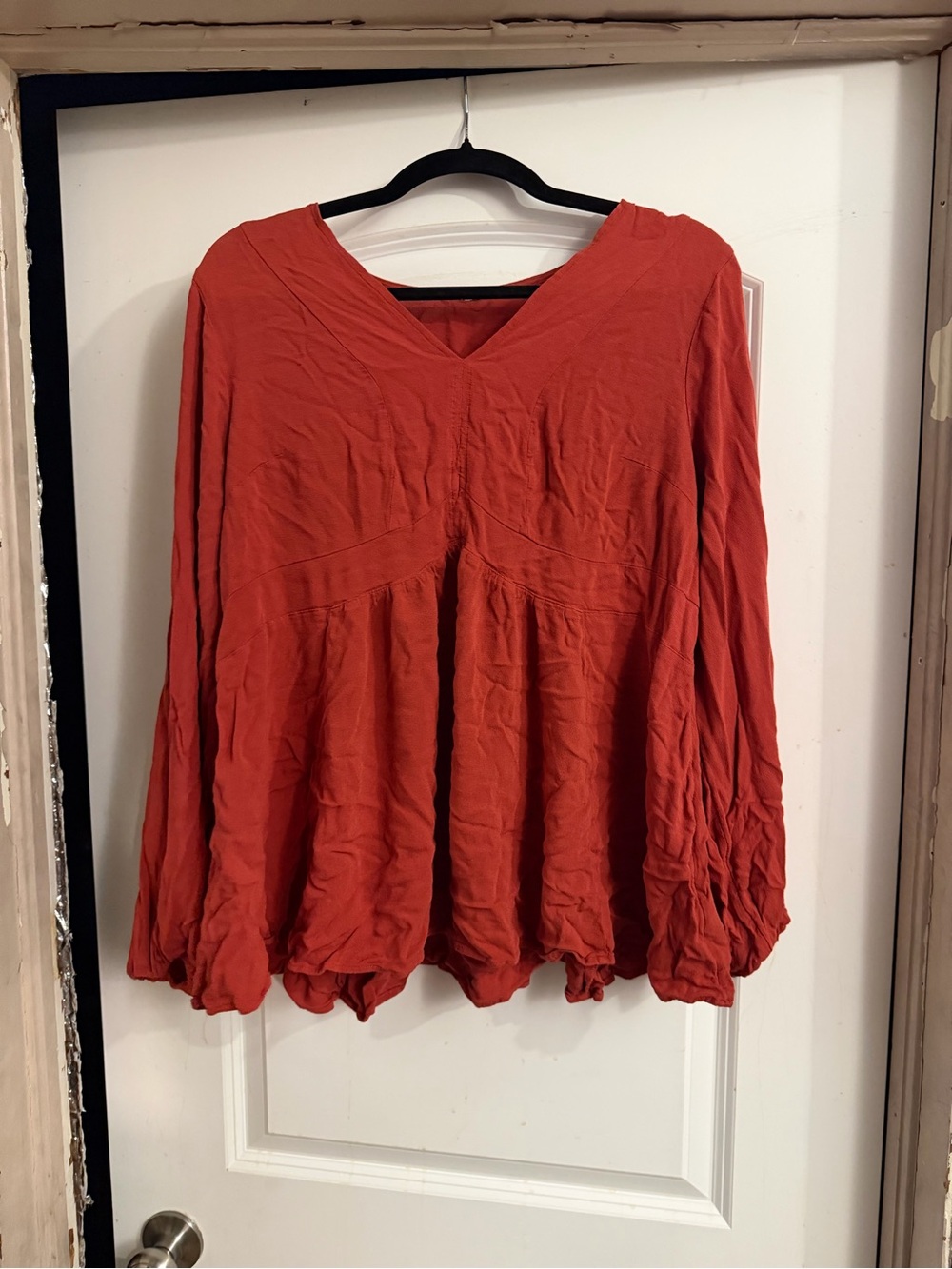Women's V-Neck Long Sleeve Peasant Top - Rust